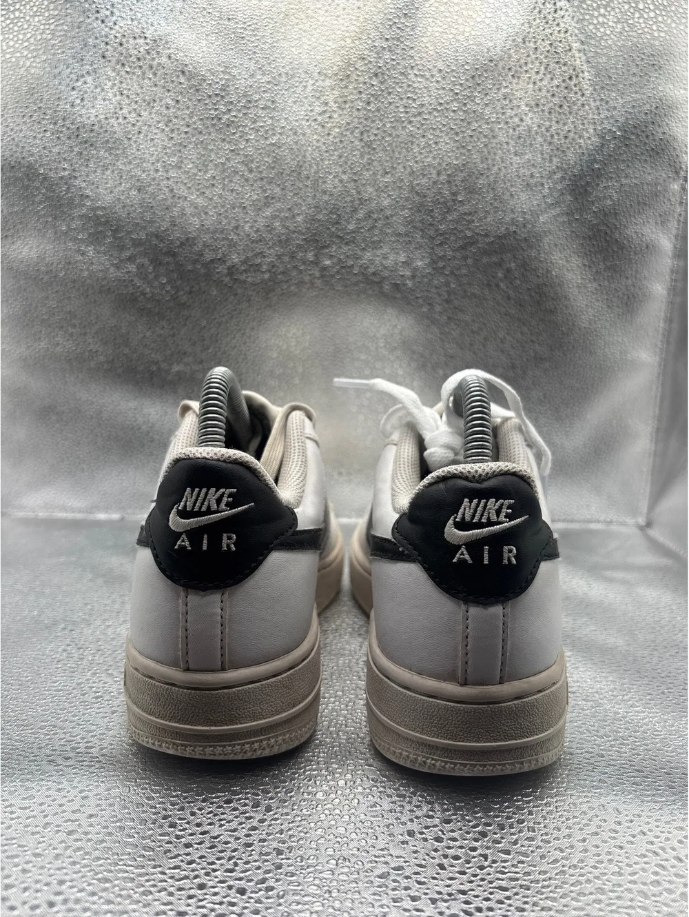 Nike Air Force 1 low white black GS